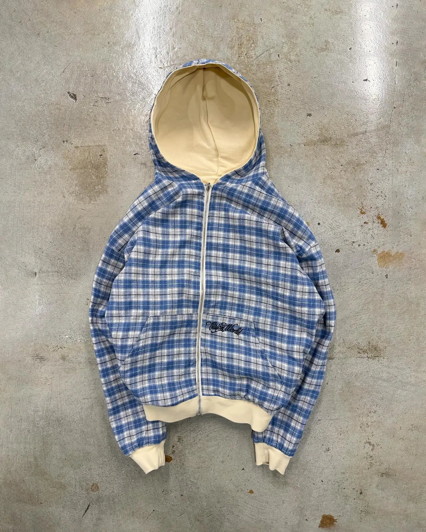 Stylowa Kurtka Z Zipperem w Kratę TM