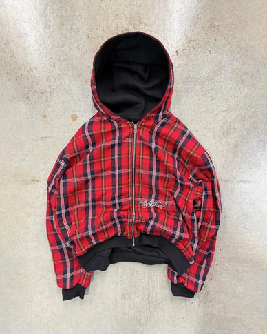 Wyraź swoją unikalność z bezkompromisowym stylem.