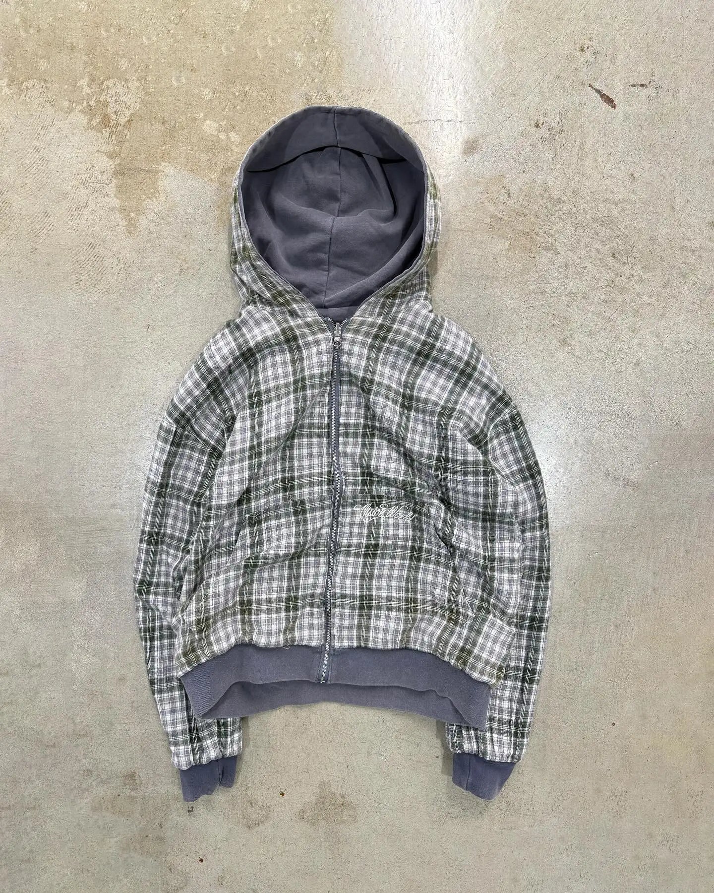 Stylowa Kurtka Z Zipperem w Kratę TM